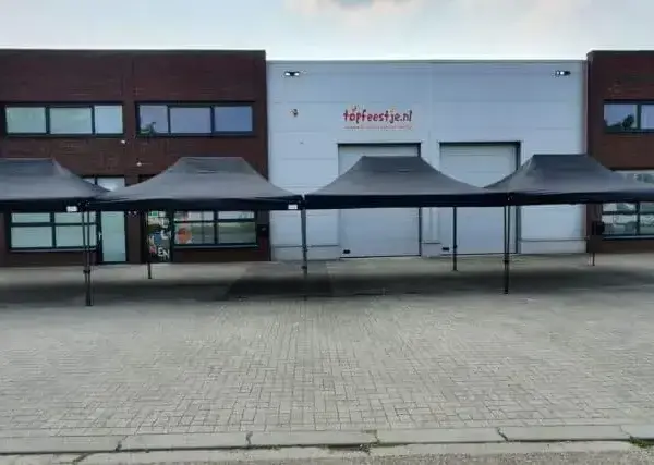 Easy up partytent 4.5 x 12 meter huren